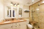 Bathroom - Aspen Little Jewel - 2 Bedroom Private Home